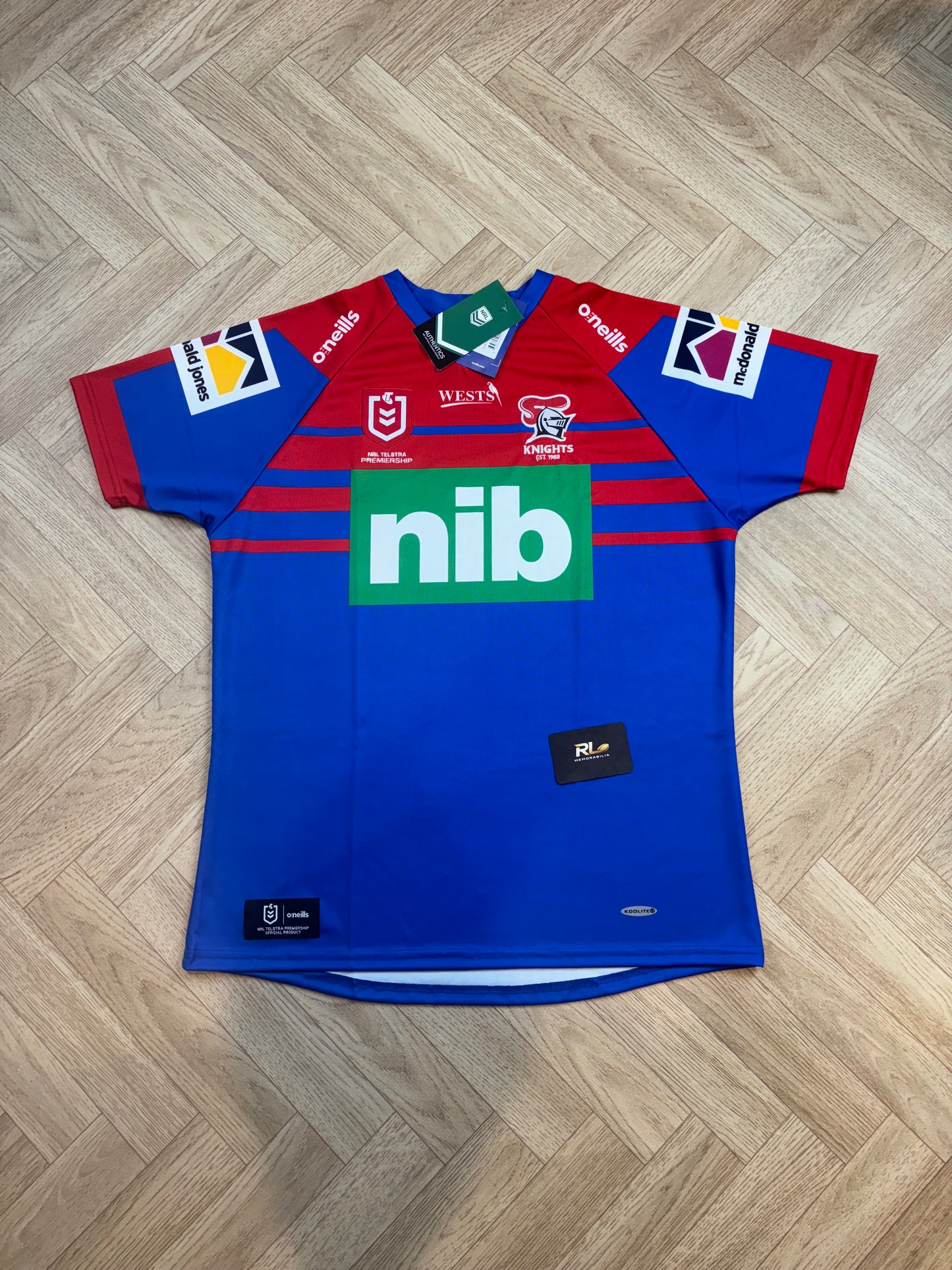 2020 Newcastle knights Home Jersey