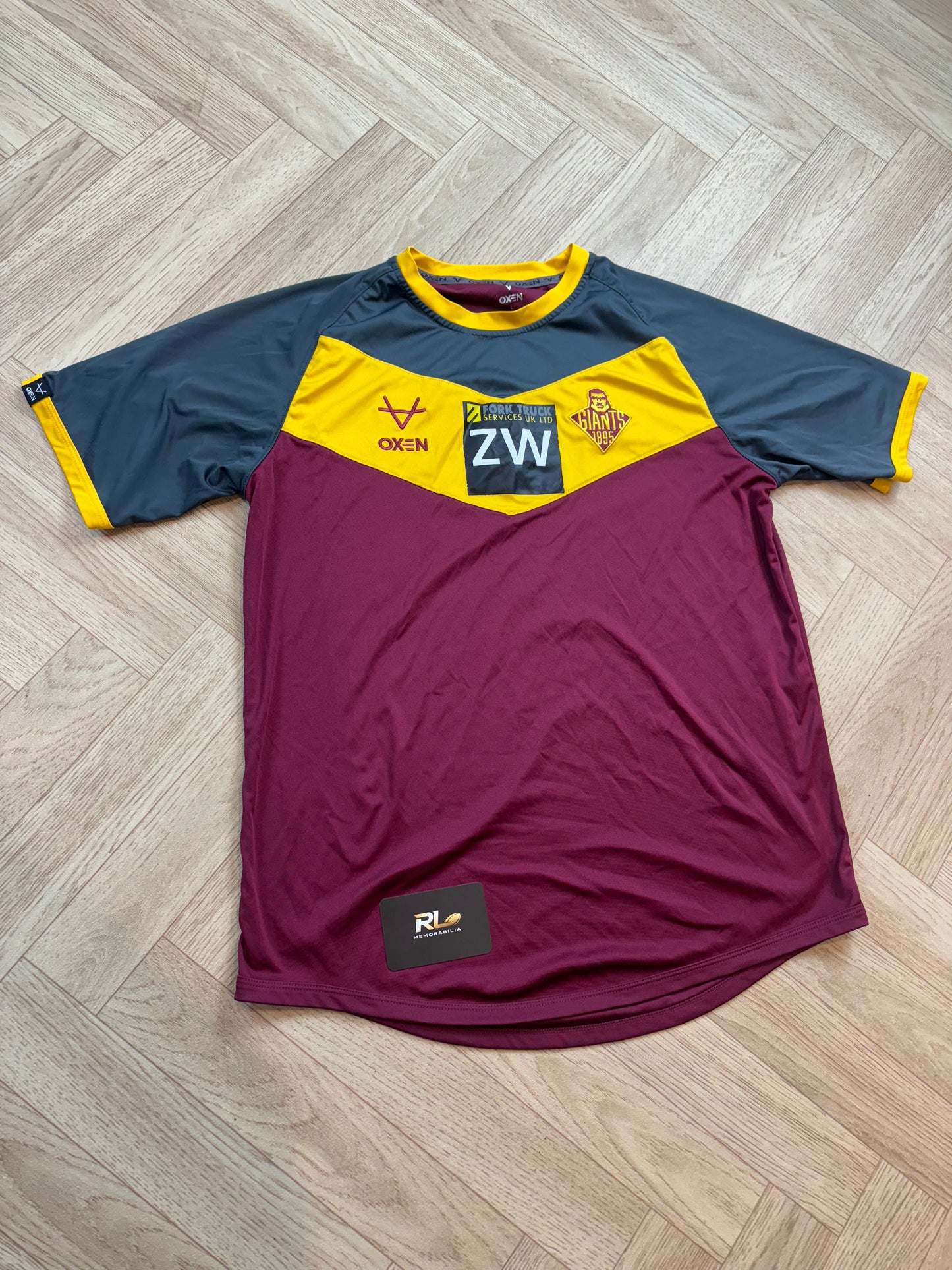 2025 Huddersfield giants players tee - Zac Woolford